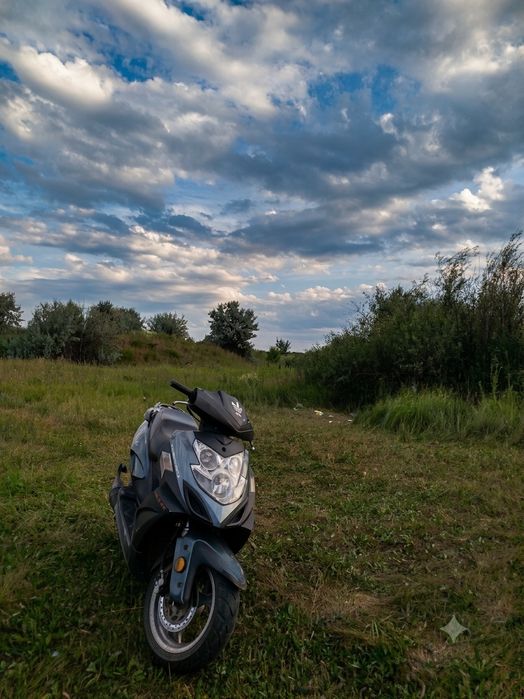 Продам скутер 150сс