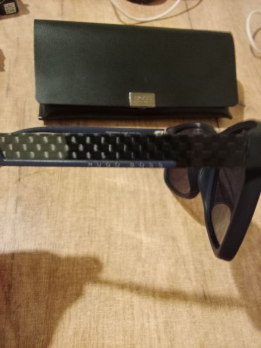 Солнцезащитные очки Hugo Boss. Оригинал.