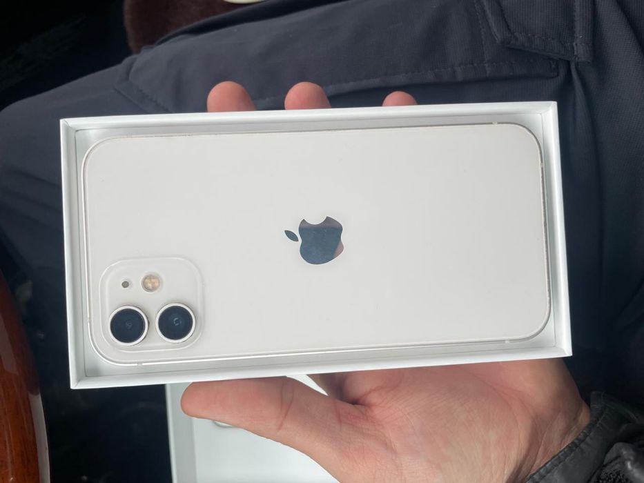 Айфон  12 128 гб