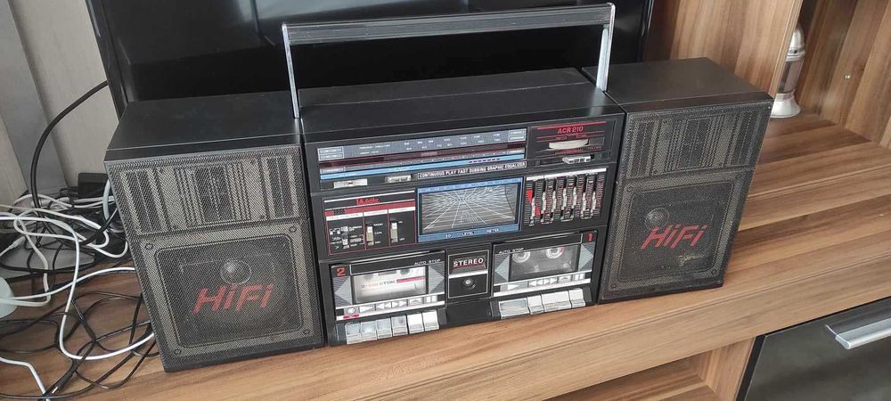 Голям ретро касетофон - Има някакъв проблем - НЯМА ЗВУК!!