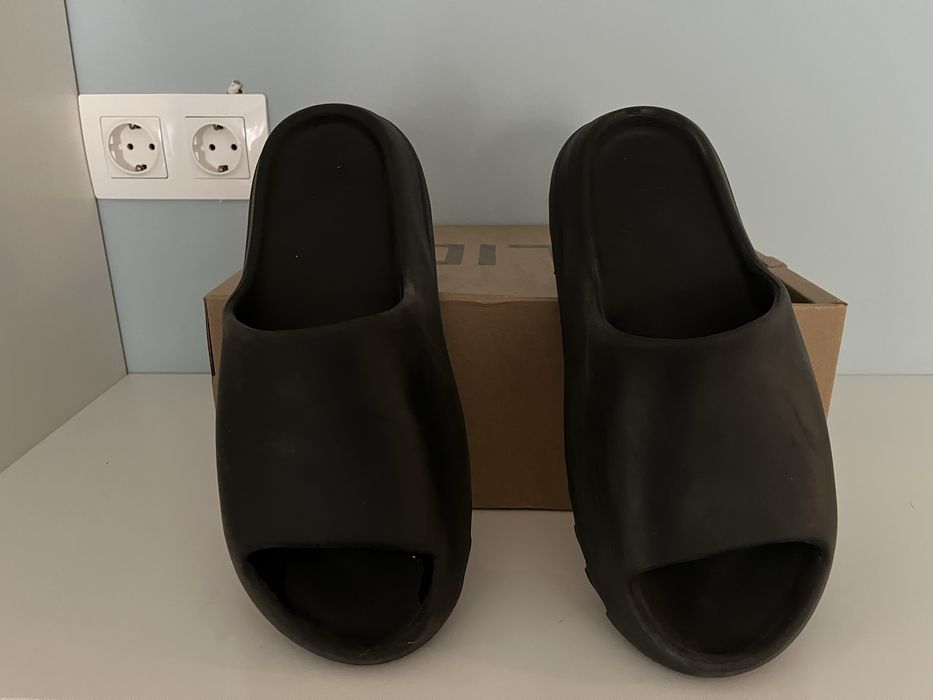 Yeezy slides оригинални