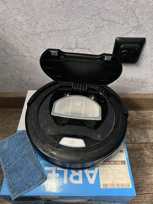 Робот пылесос. Scarlett. В отличном состянии.