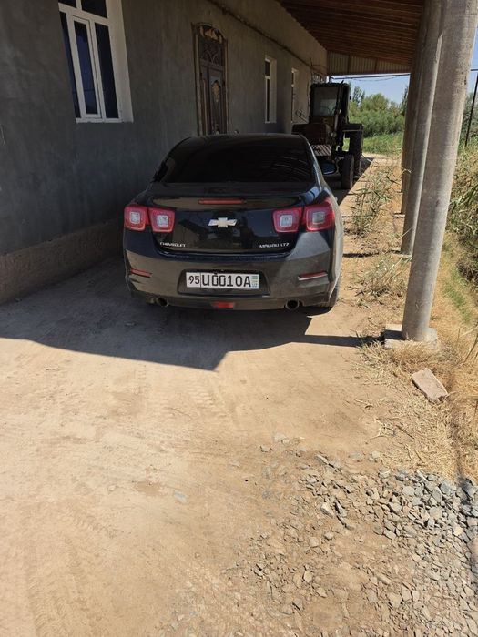 Malibu 1 zudlik bilan sotiladi, narxi kelushiladi