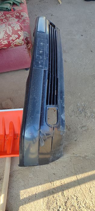 Бампер Мерседес 210 оригинал. Б/У