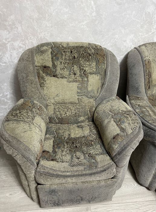 Диван отдам даром