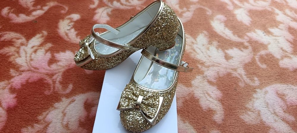 Детски обувки 33 номер