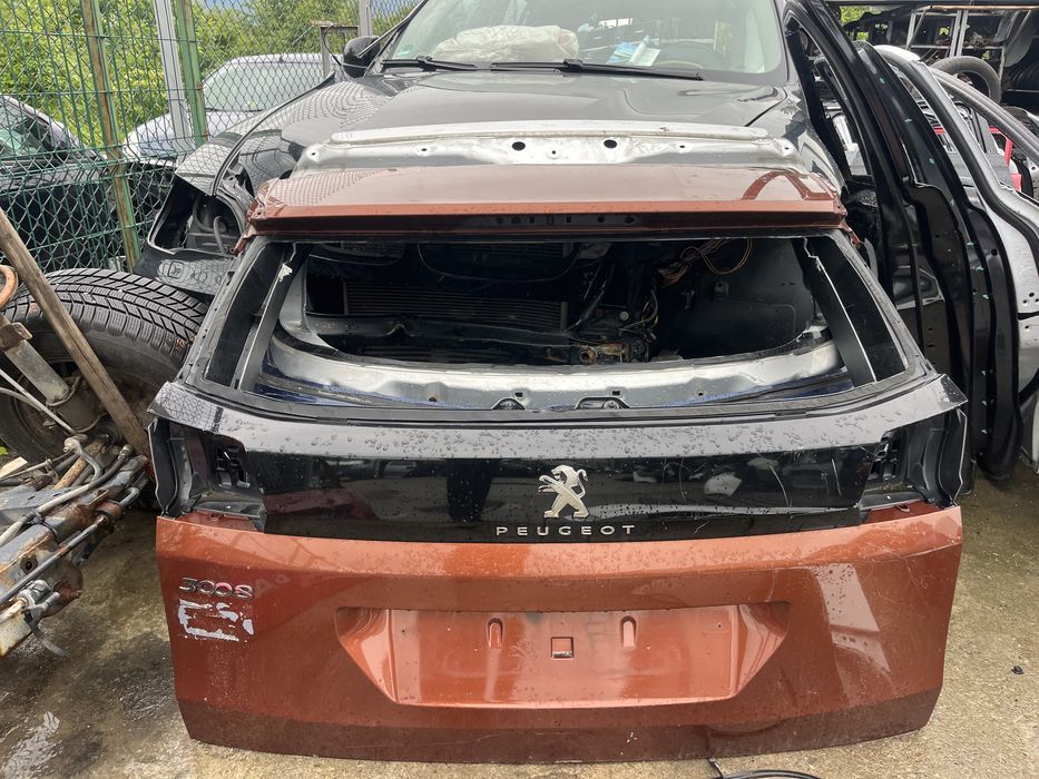Капак,багажник Peugeot 3008