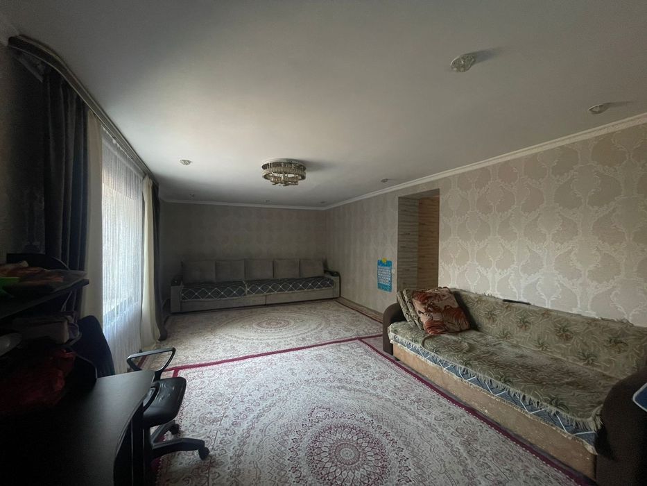 Продается дом с частичной мебелью