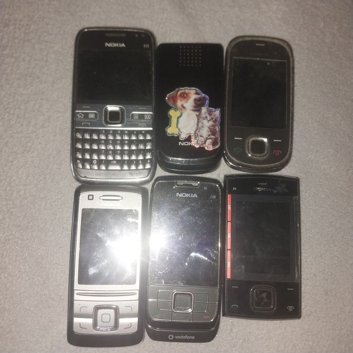 Vând telefoane Nokia la buc. pentru  piese de schimb