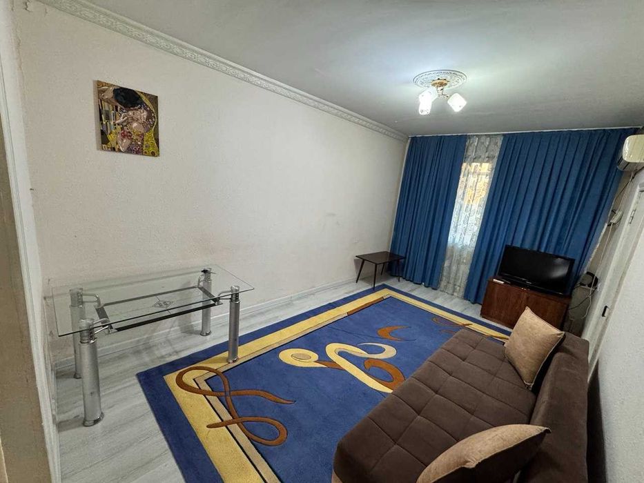 Продам свою 2-х комнатную квартиру на Чиланзаре-8