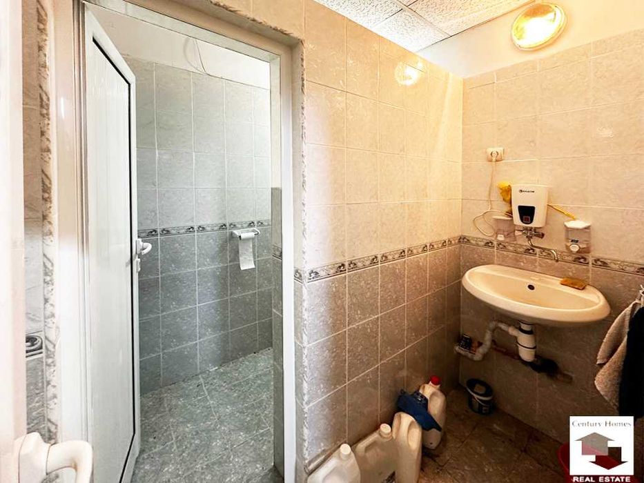 Продава се Магазин в Велико Търново, Колю Фичето - 147 кв.м за 1055 €/кв.м - Снимка #6