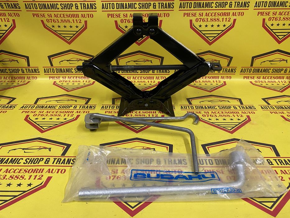 Cric auto OEM Subaru Liberty Impreza WRX cu cheie roată manivelă 900kg