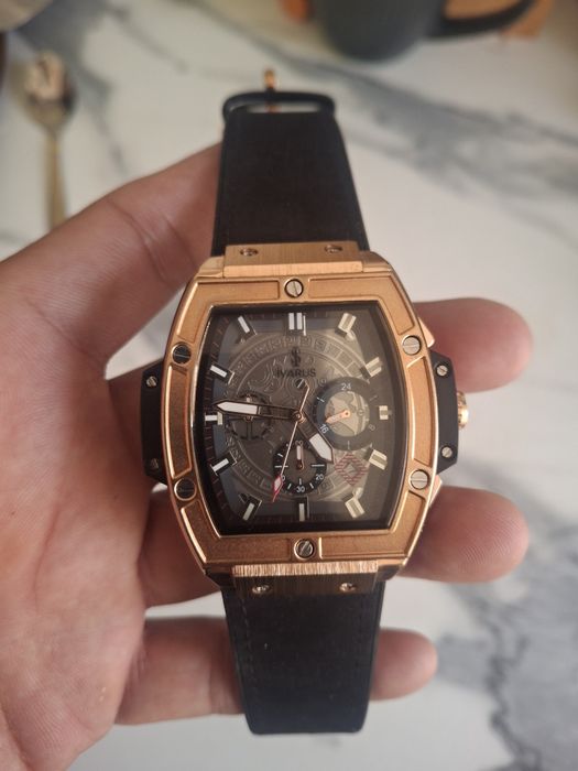 Продам часы новый