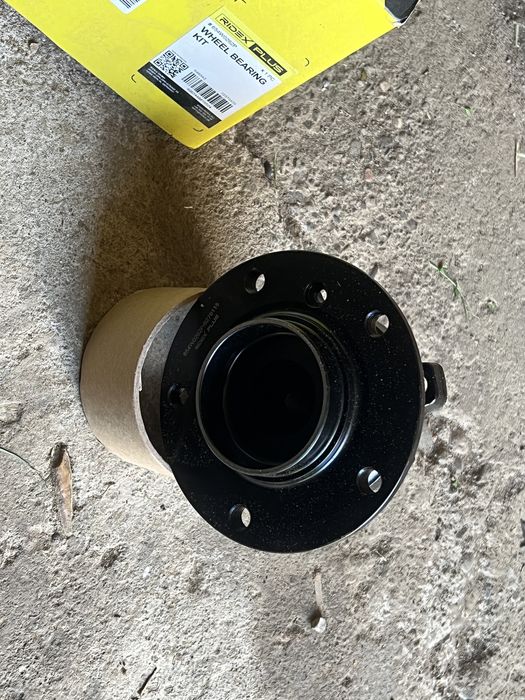 Vand set rulmenti bmw e90/91 punte fata non xDrive
