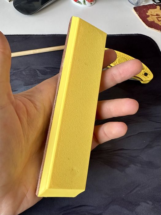 Строп  за заточване на ножове; точило