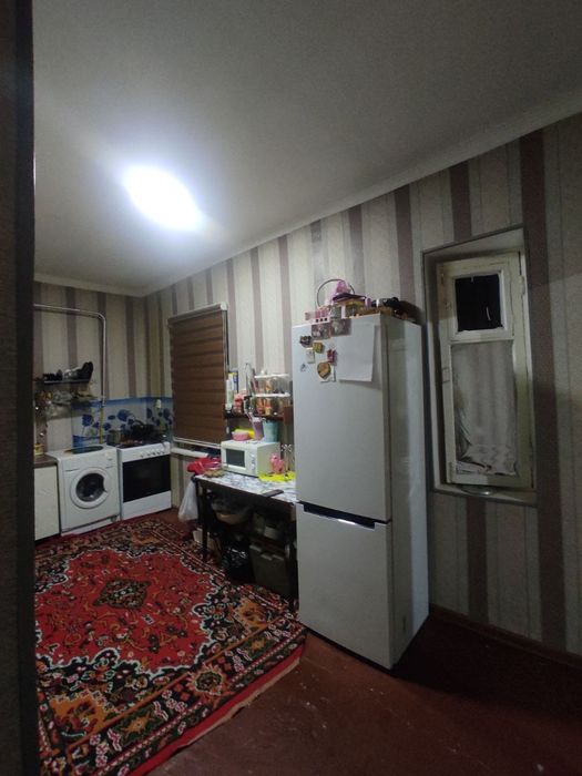 Срочно продается 2 комнатная квартира