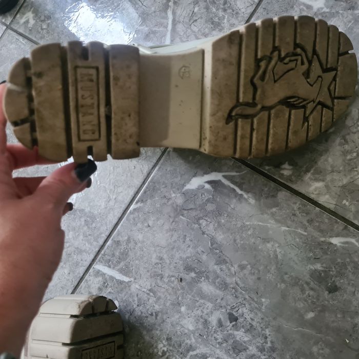 Bocanci damă Mustang 42