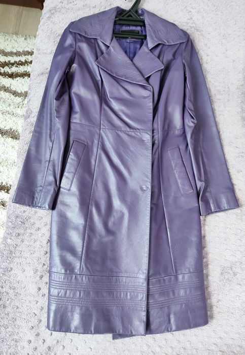 Продам кожаный плащь