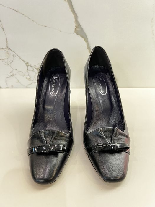 Pantofie piele naturala marimea 36