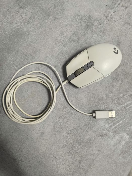 Mouse gaming Logitech G102