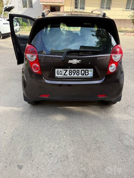 Продам Chevrolet Spark, 4-я позиция.