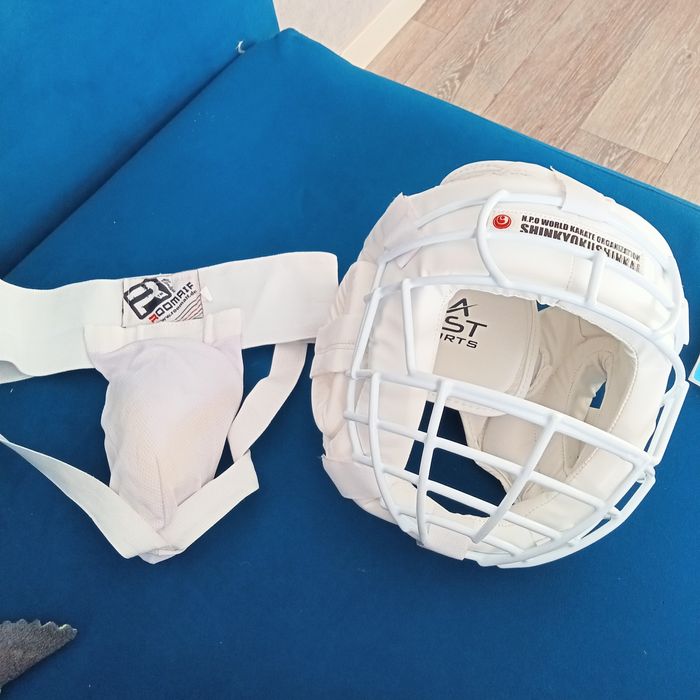 Шлем для каратэ головной