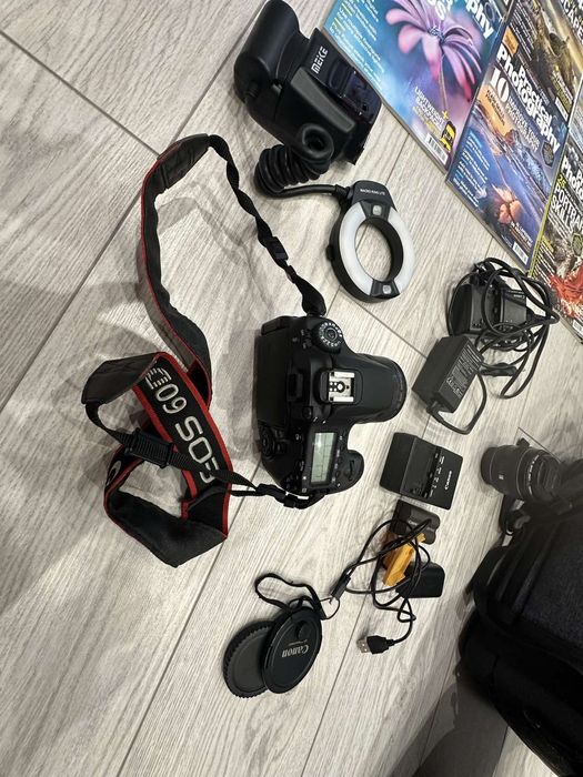 Фотоапарат Canon  EOS 60D