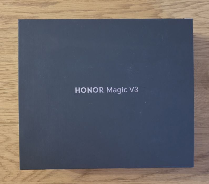 Vand/Schimb Honor Magic V3 reddish brown