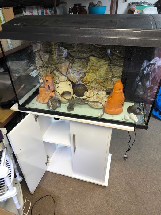 Acvariu 120l și stand