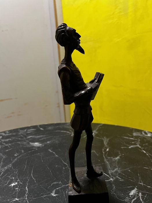 Дървена статуетка на Дон Кихот