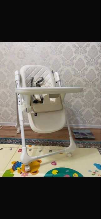 Стульчик для кормления TOMIX