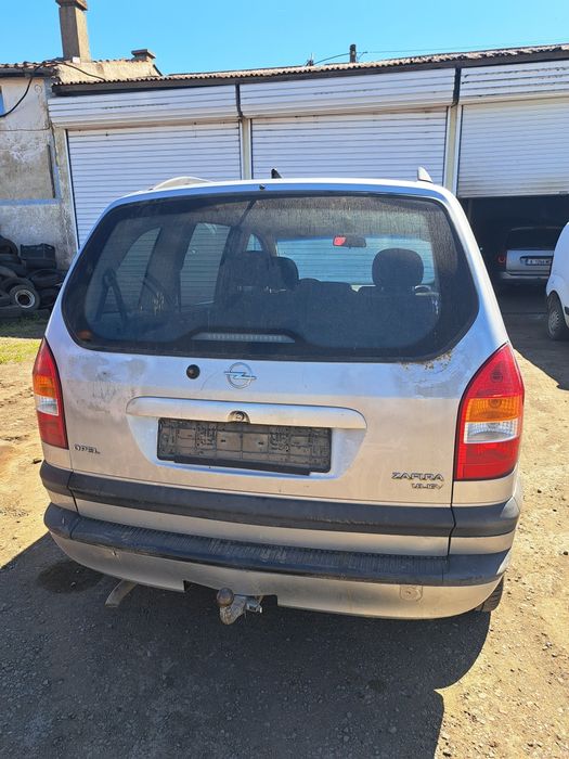 Опел Зафира 1.6 16V Автомат  на части !