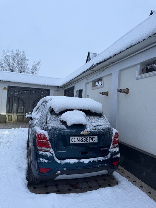 Tracker 2019 3pazitsa primer full