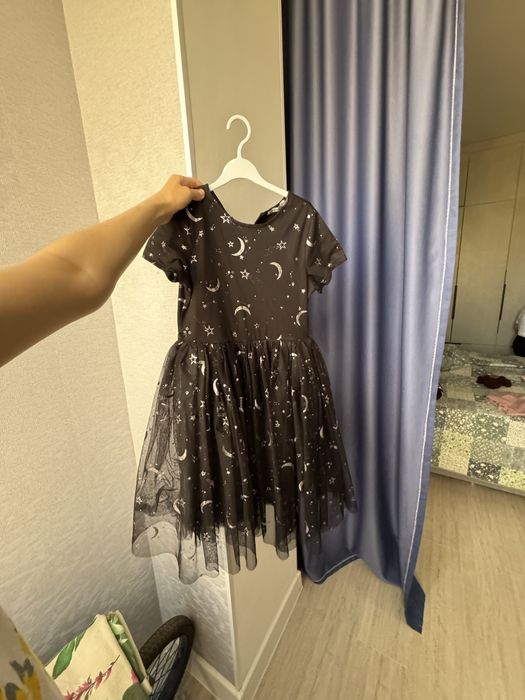 Продам платье для девочки