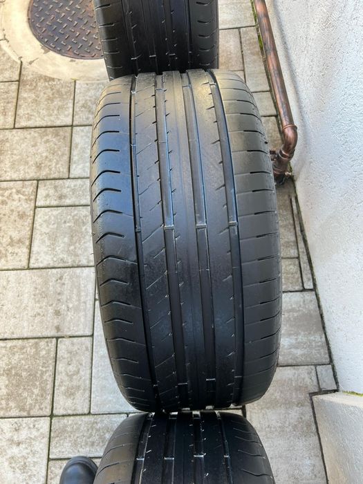 Anvelope de Vară 245 40 18