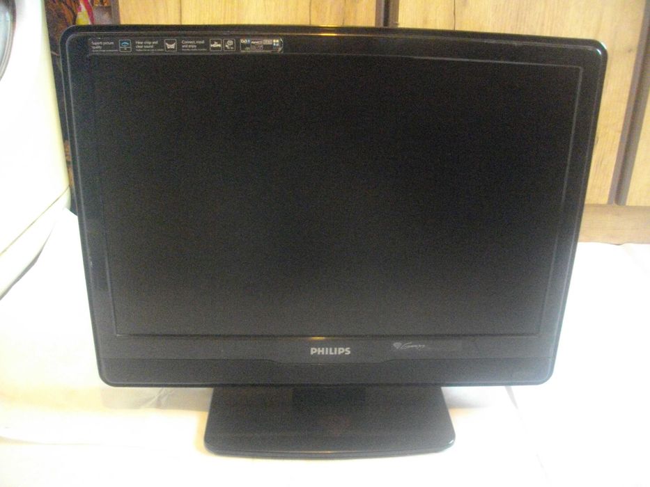LCD 22" Телевизор Монитор PHILIPS 22PFL3403D/10 За ремонт за части цял