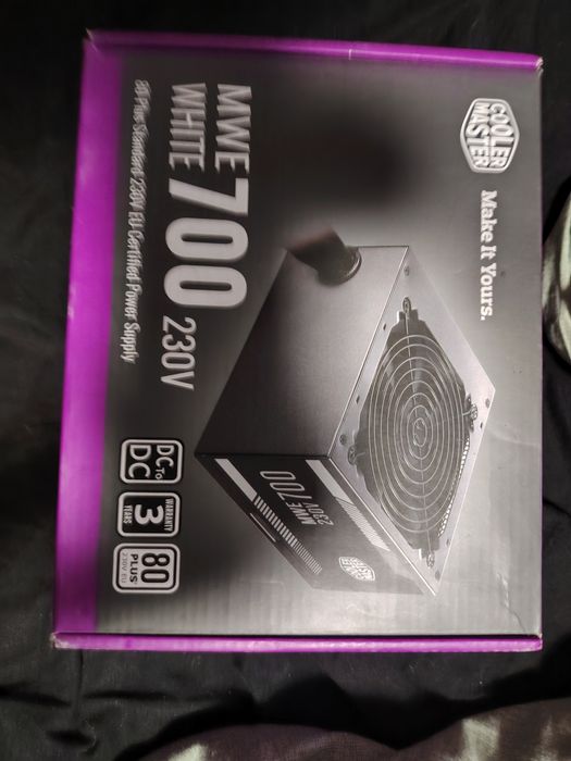 Cooler Master MWE 700 White 230V V2 700W