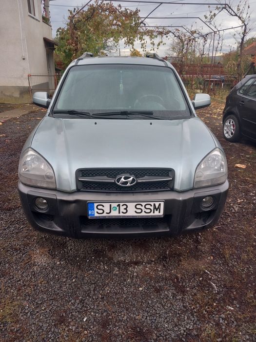 Hyundai tucson vand sau schimb