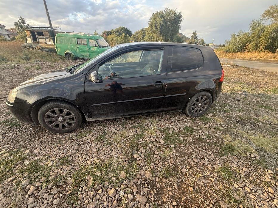 Volkswagen Golf  1.6 fsi 115ph 2004 g на части