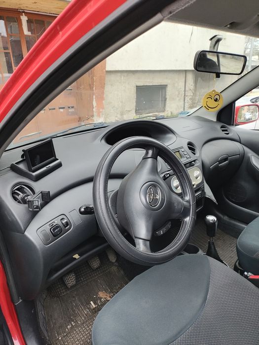 Тойота Ярис 1,4, VVT-I