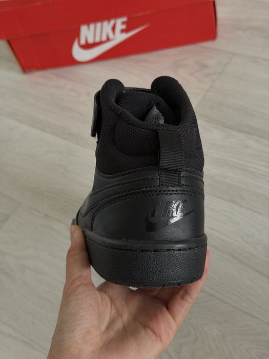 Кроссовки Nike (38размер)