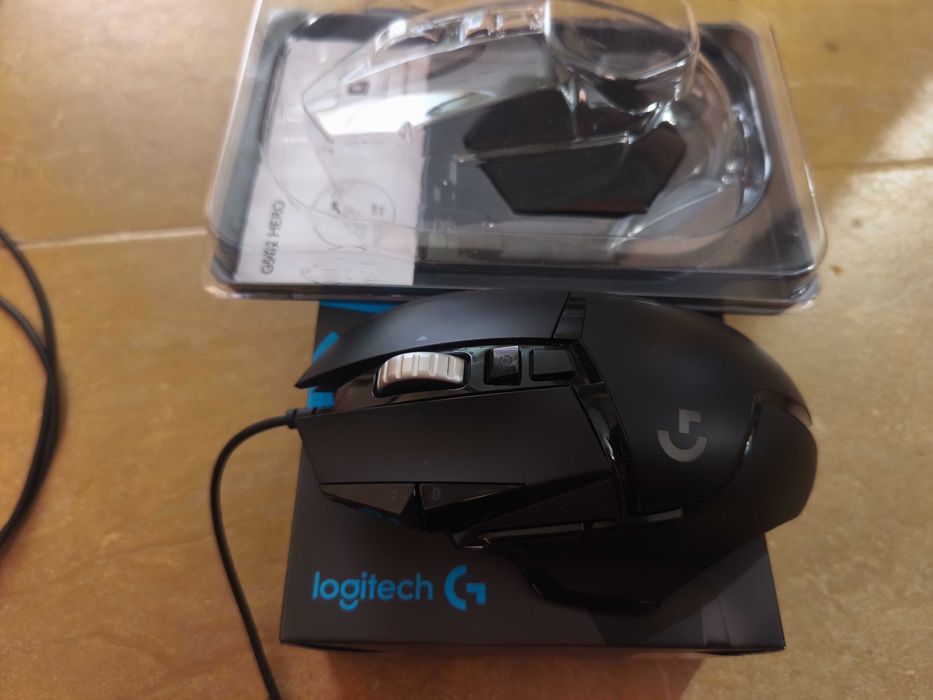 Logitech g502 hero чисто нова виждасе на снимките
