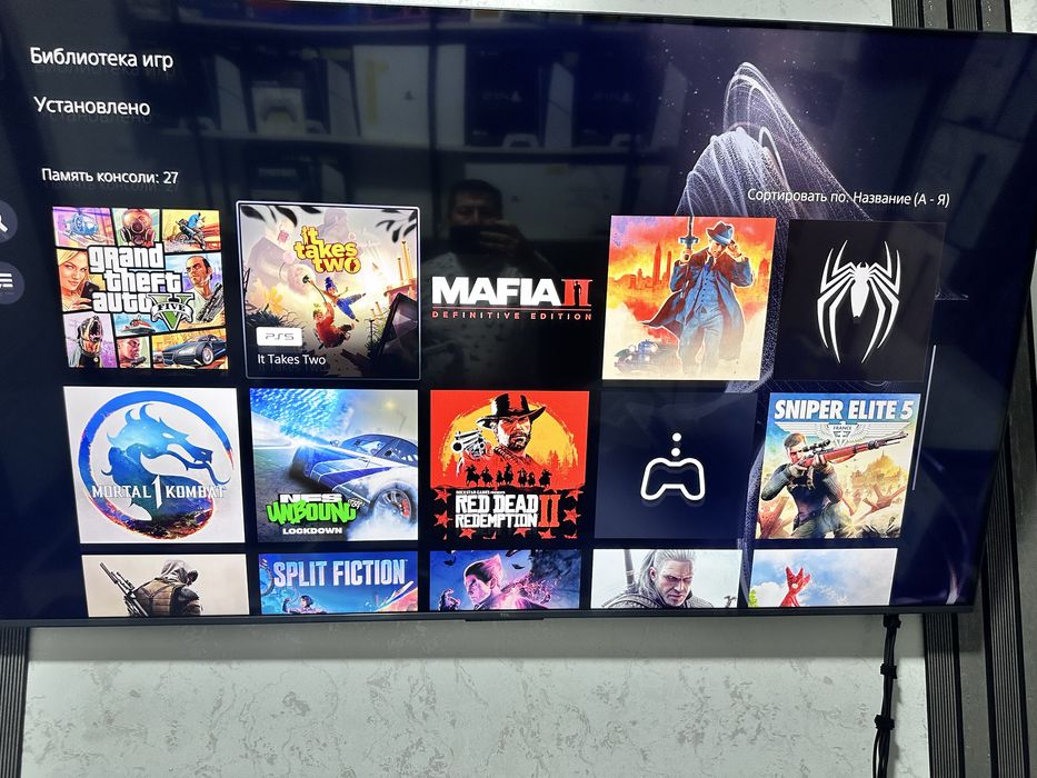 Продам Playstation 5 Pro 2TB с играми 25шт привозной гарантия 1год