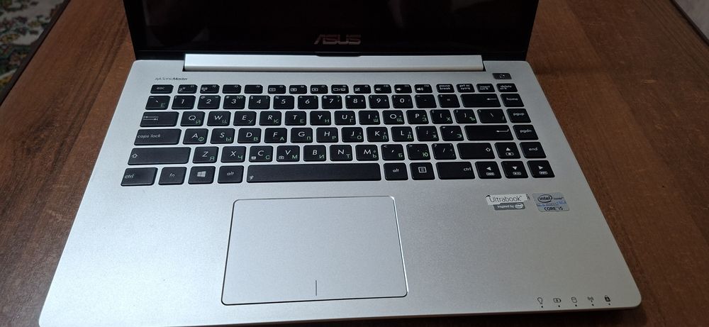 Ноутбук  ASUS S400CA