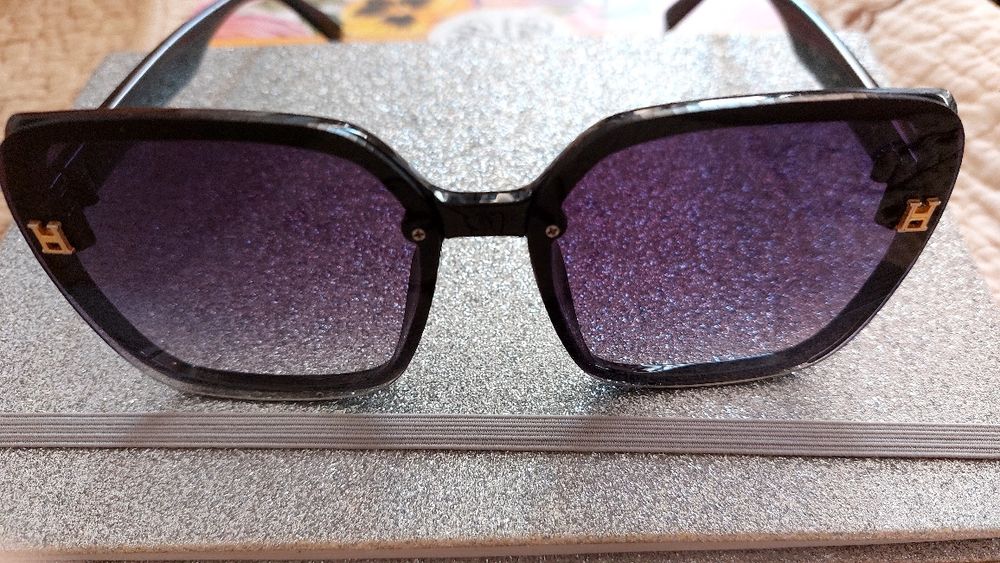 Продаются новые очки Hermes