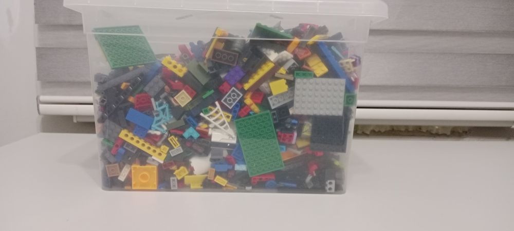 Продаю конструктор Лего