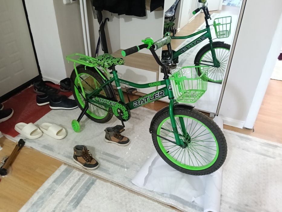 Детский велосипед почти новый