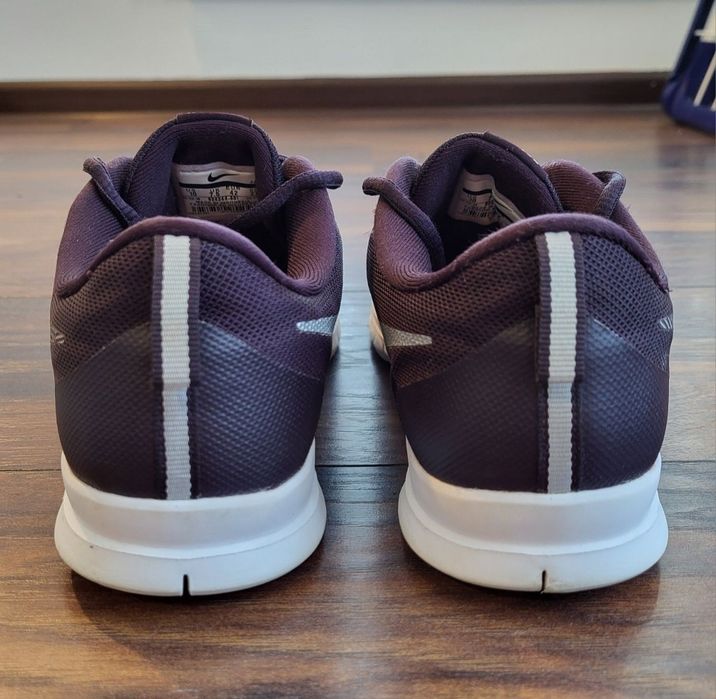 Adidași Nike Flex unisex,  în stare impecabilă, mărimea 42