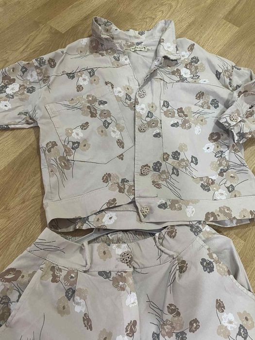 Дамски комплект.