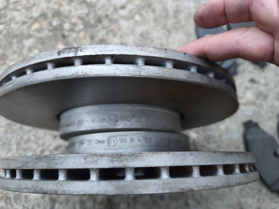 Set VW - Discuri și plăcute frână față Noi, Delphi